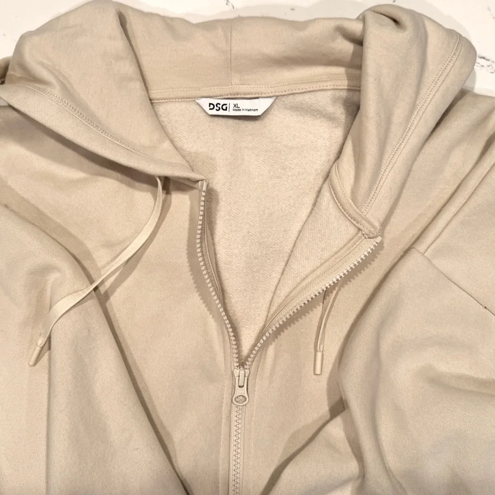 DSG Women's Classic Cream Fleece Full Zip-Up Hood Sweatshirt Size XL NWOT - Picture 7 of 11